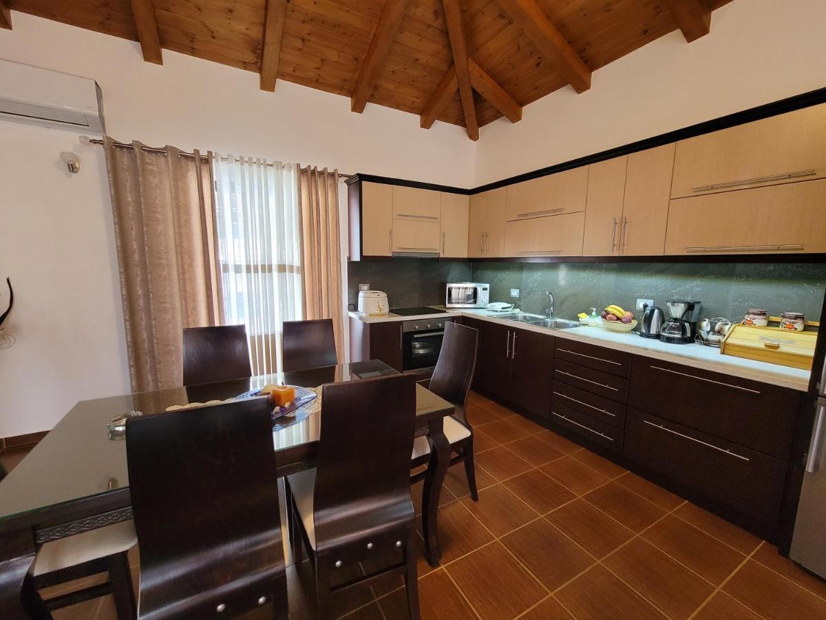 Villa JIOTA Ksamil Esterno foto