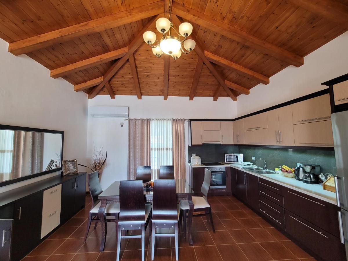 Villa JIOTA Ksamil Esterno foto
