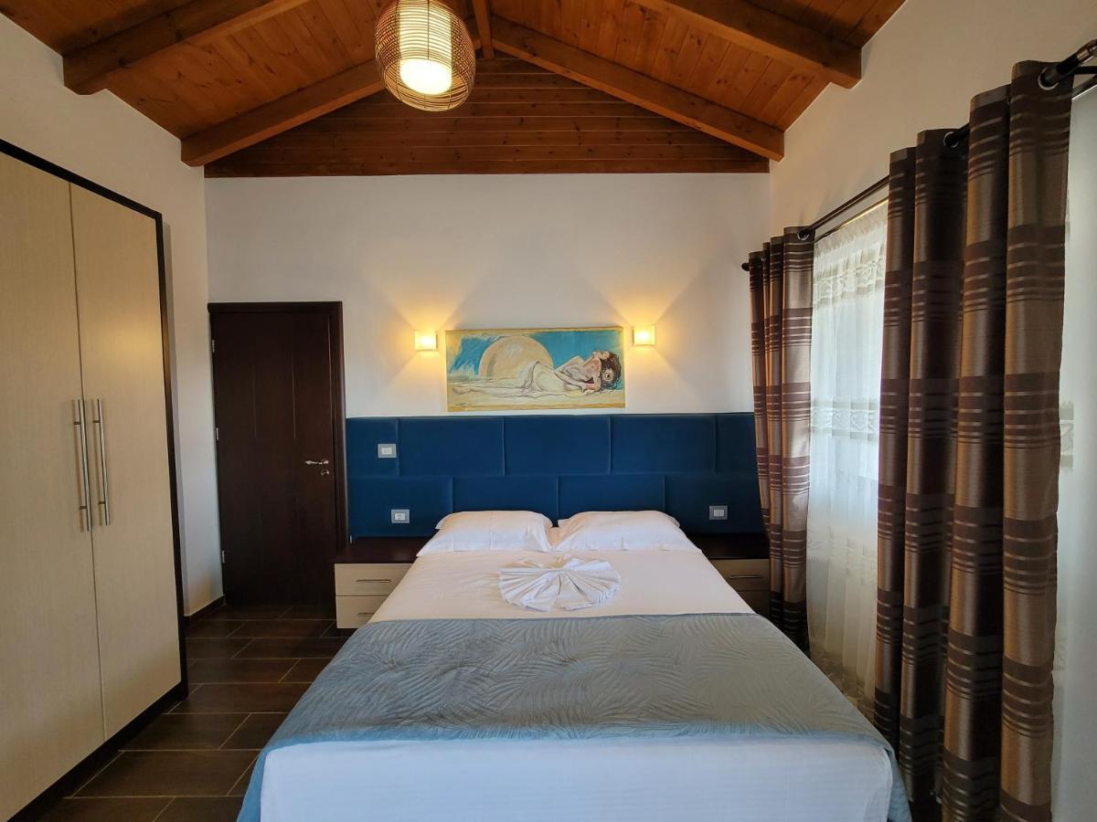 Villa JIOTA Ksamil Esterno foto