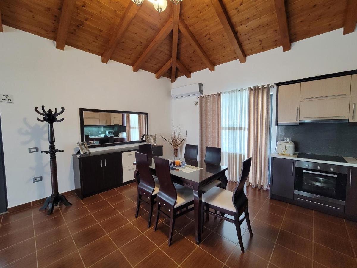 Villa JIOTA Ksamil Esterno foto