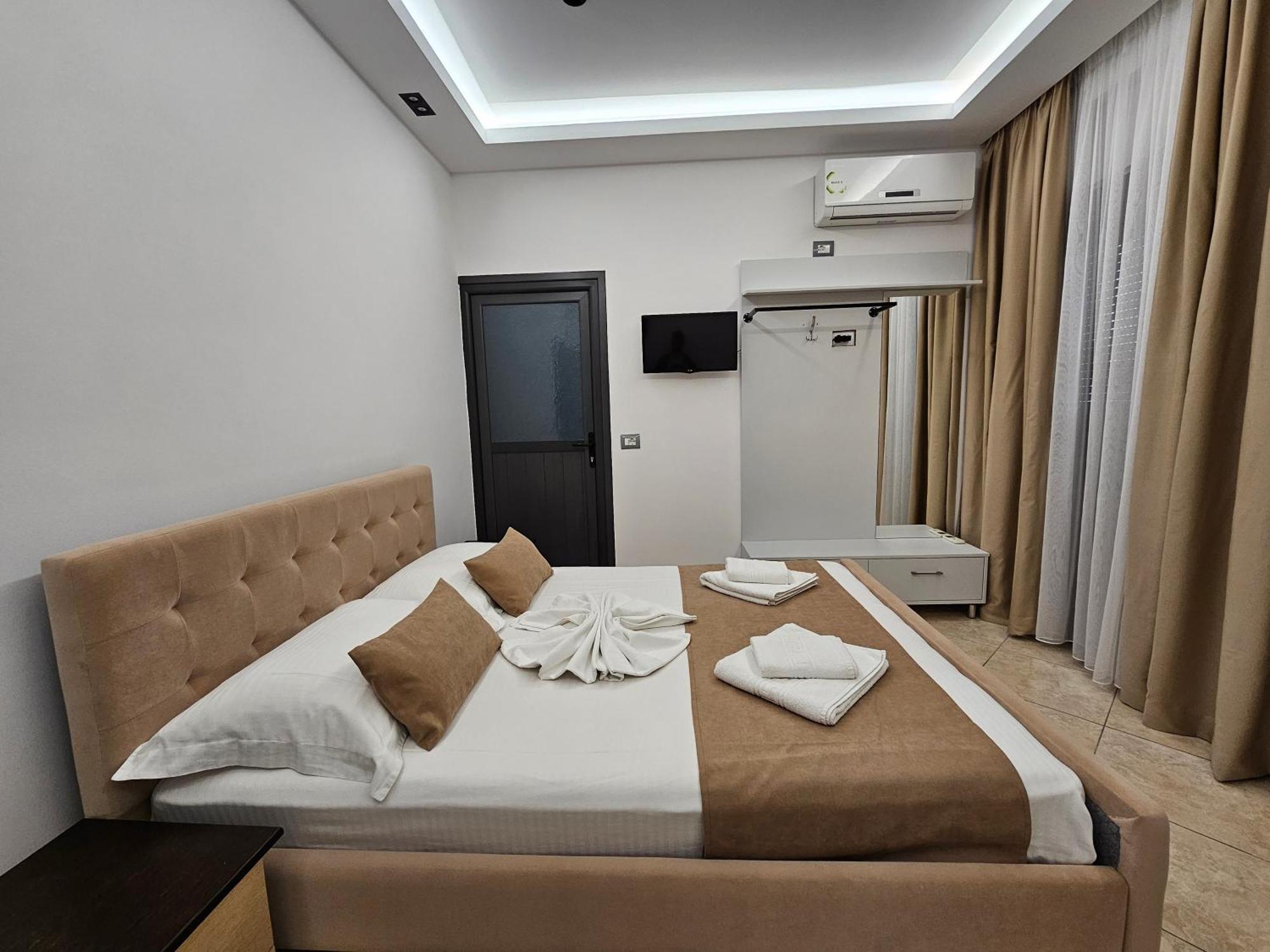 Villa JIOTA Ksamil Esterno foto