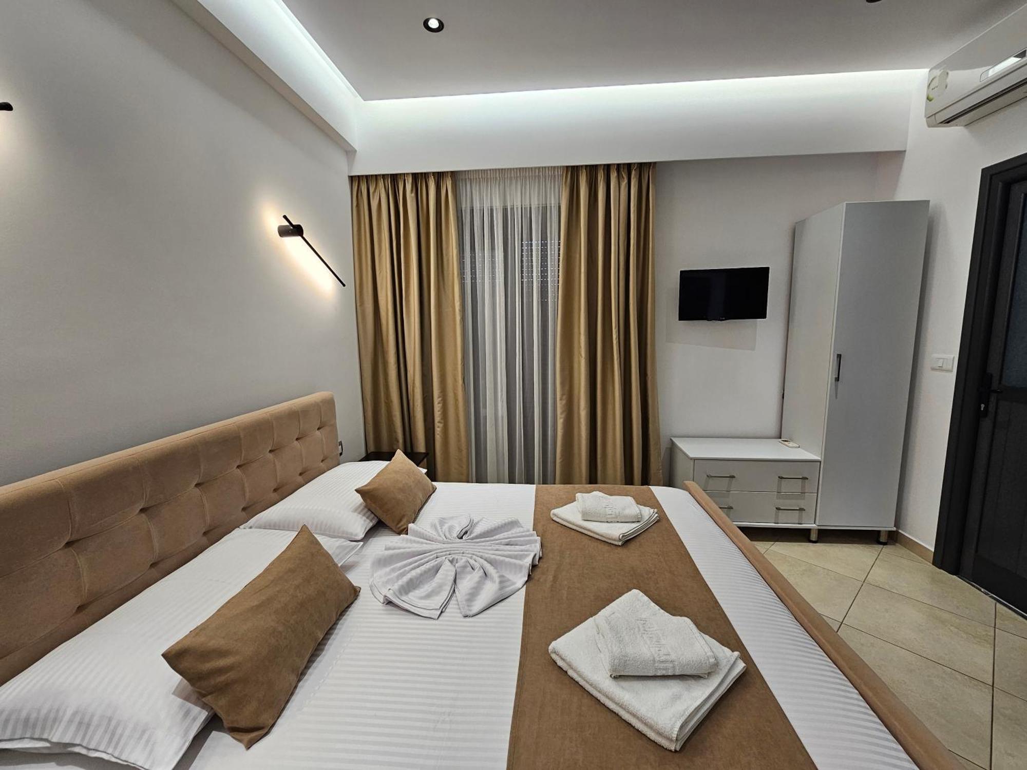 Villa JIOTA Ksamil Esterno foto